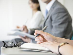 【2025年最新】覆面調査員登録の完全ガイド｜初心者から上級者まで成功するポイント